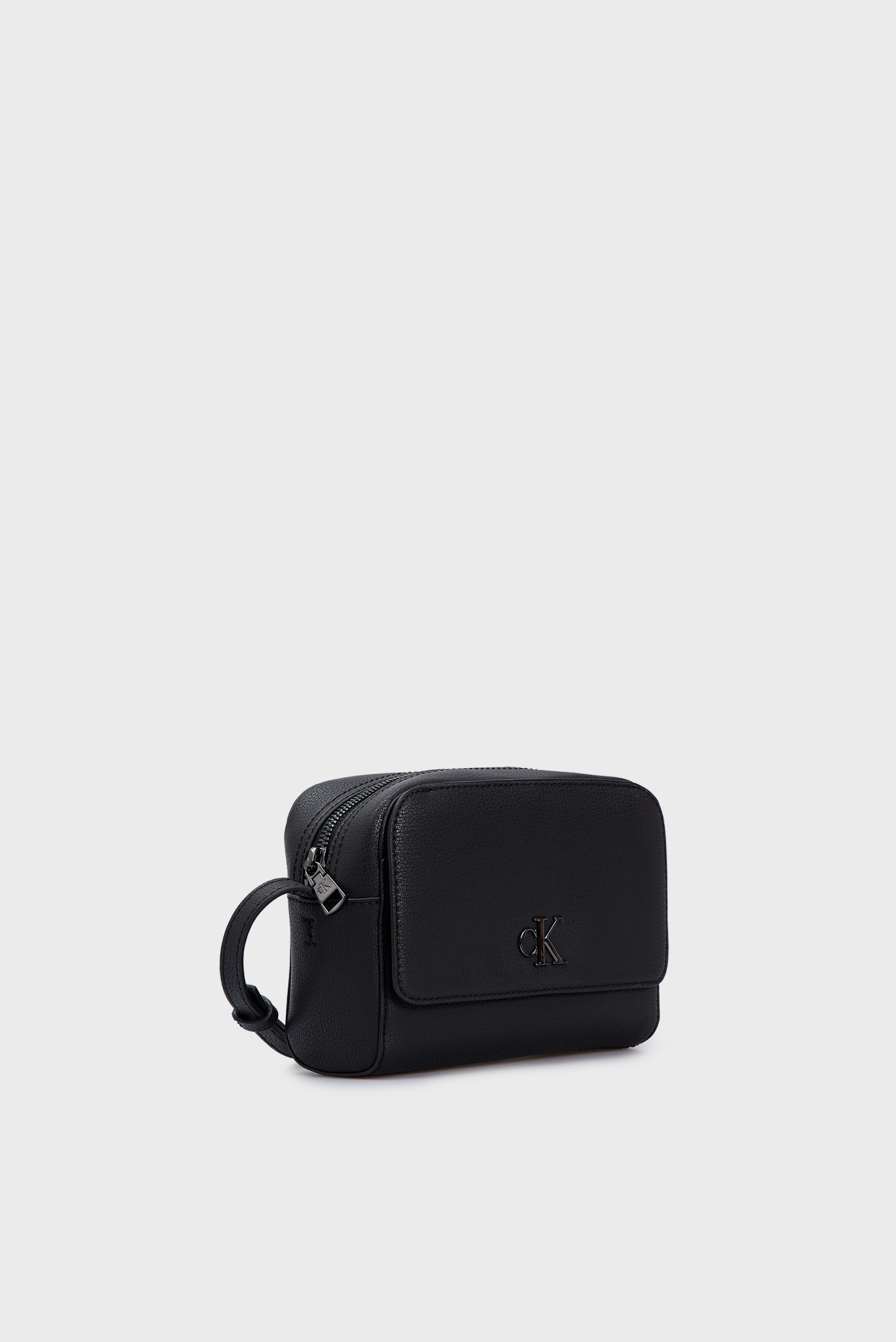 Женская черная сумка MINIMAL MONOGRAM CAMERA BAG18 3