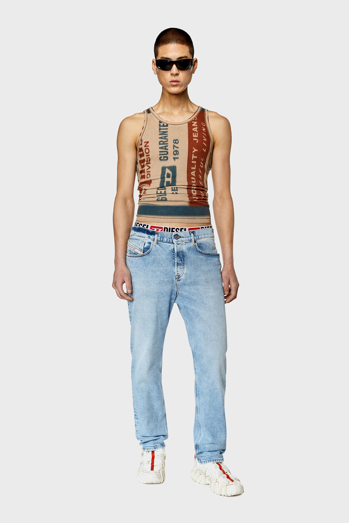 Джинсы 2005 D-FINING L.32 TROUSERS 3