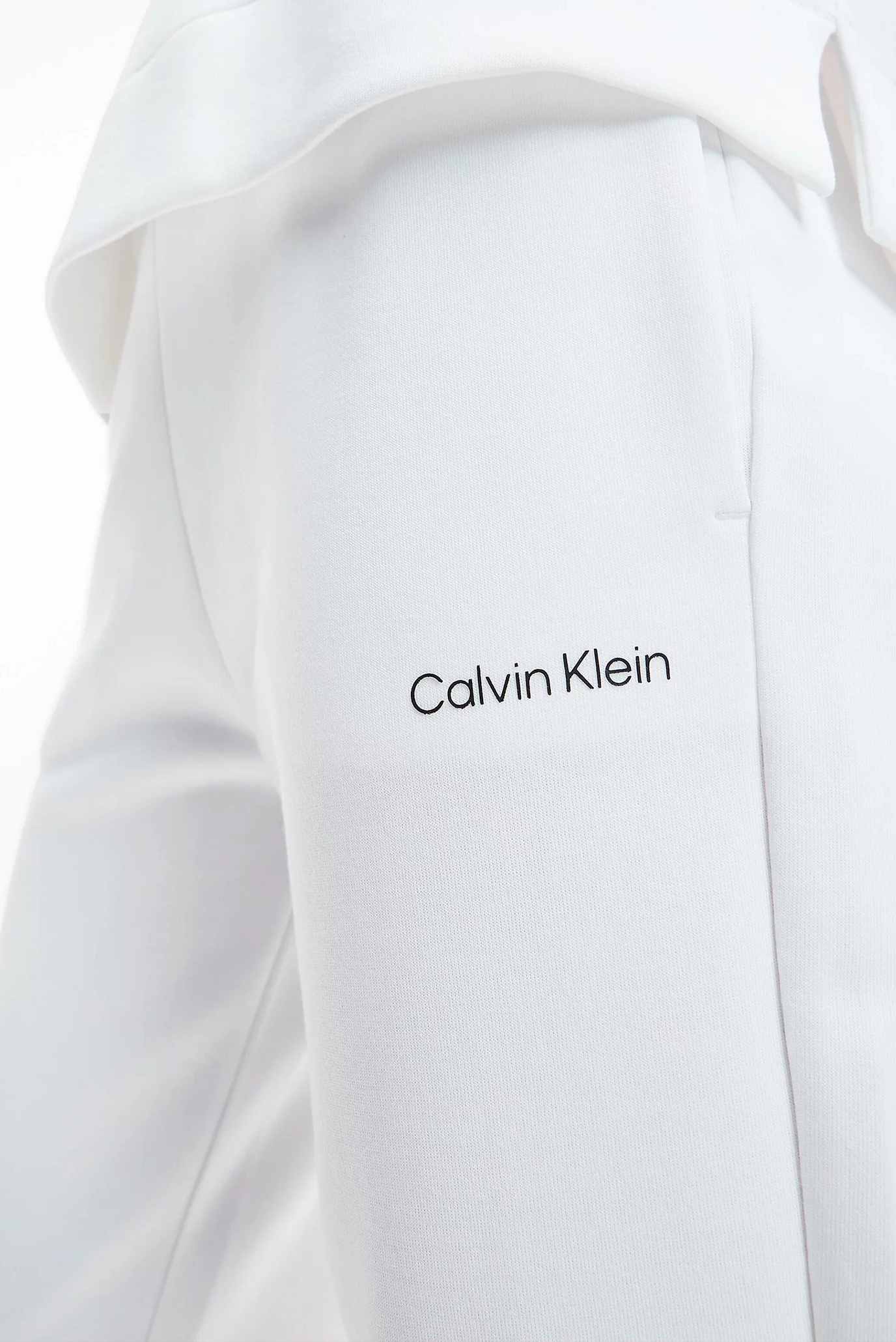 Штаны спортивные MICRO LOGO ESS SLIM JOGGERCalvin Klein Штаны спортивные MICRO LOGO ESS SLIM JOGGER 4