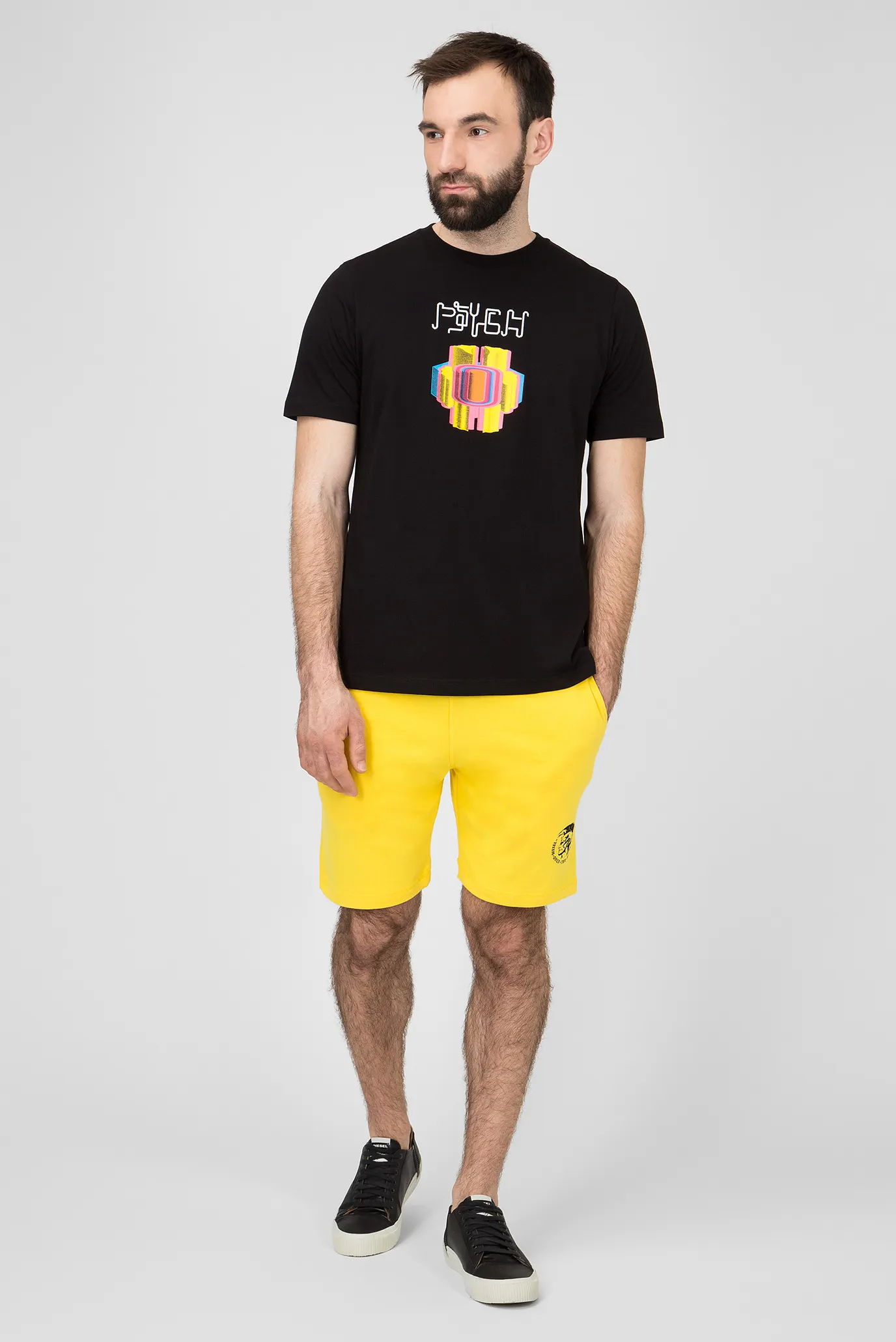 Мужские желтые шорты UMLB-PAN 10