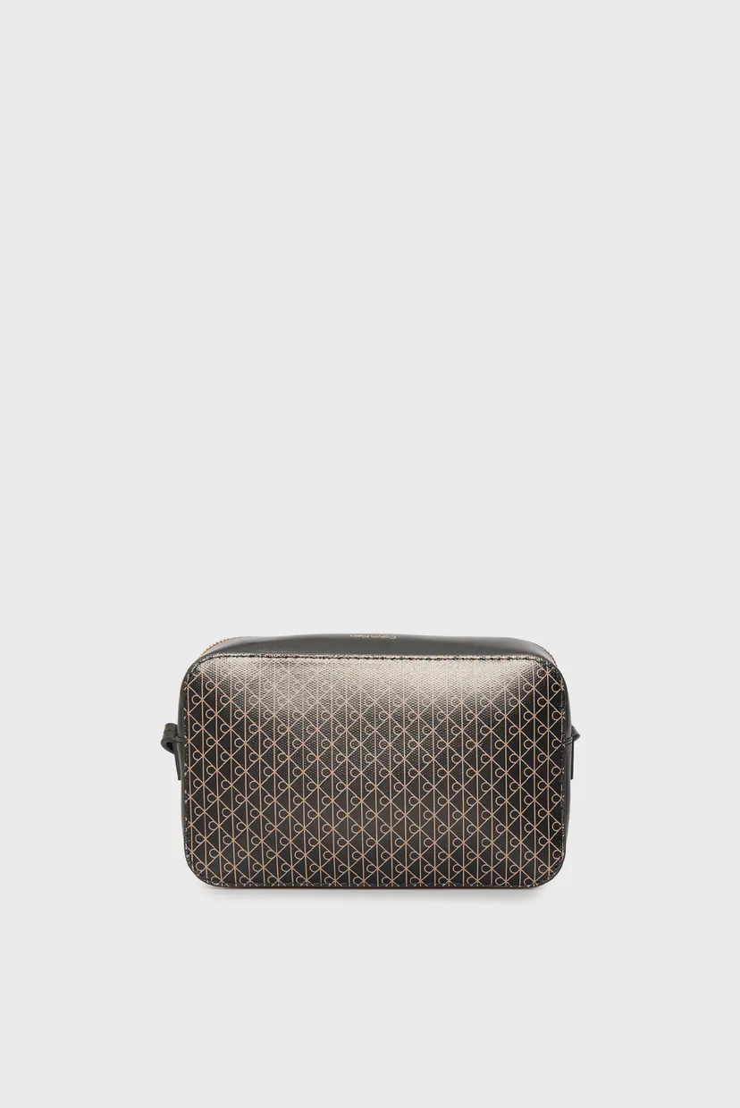 Сумка EMBLEM AOP ELONGATED CAMERA BAG 4