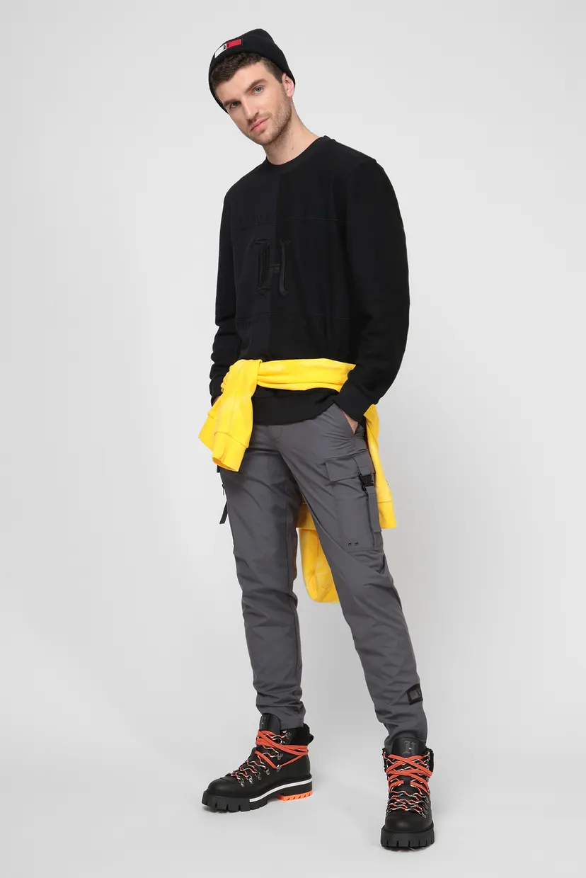 Мужской черный свитшот Lewis Hamilton TONAL FLEECE CREW NECK 7