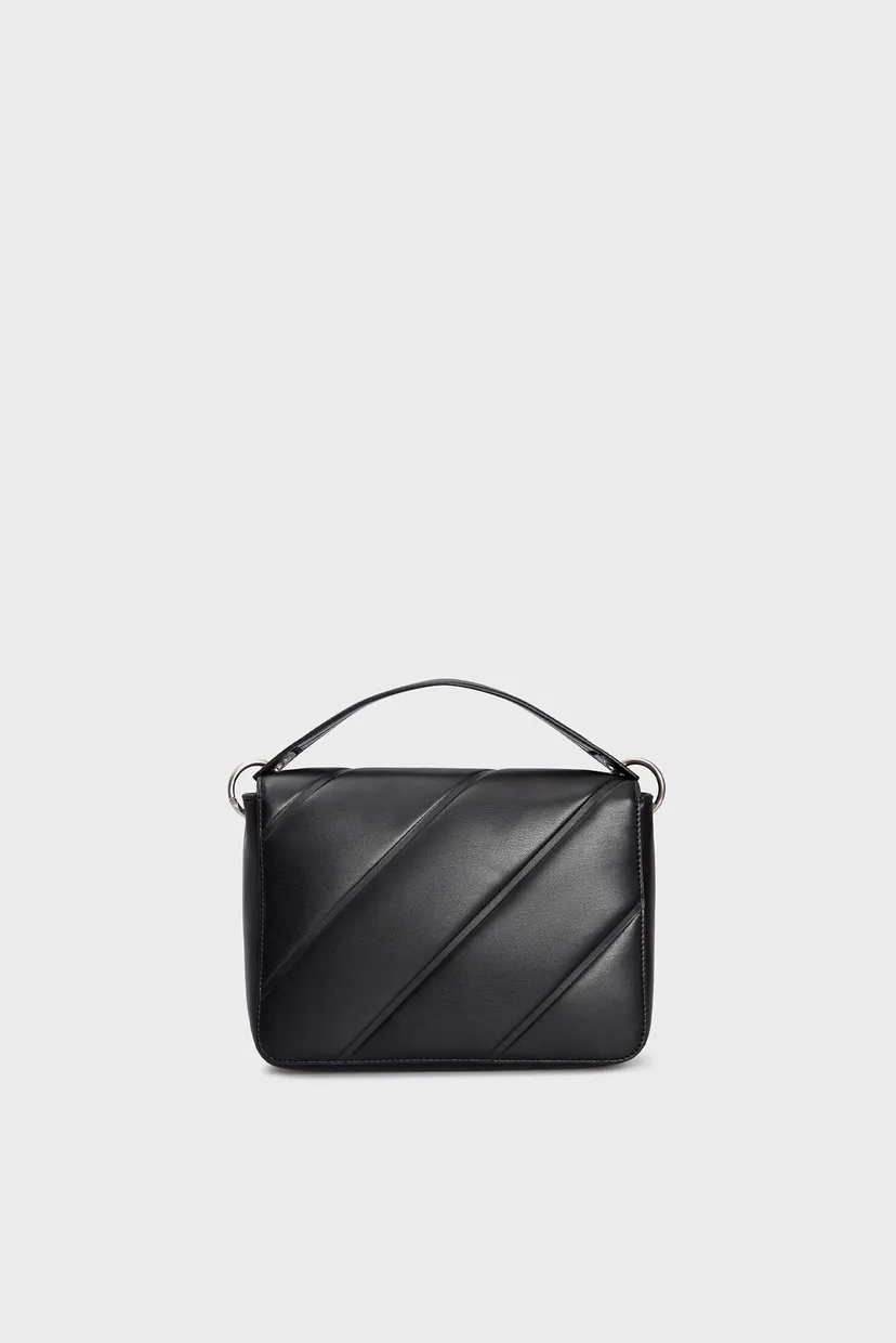 Женская черная сумка QUILTED BOXY FLAP CROSSBODY24 9