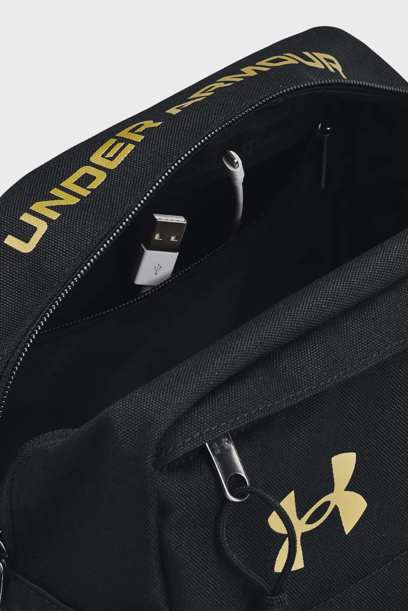 Поясная сумка UA Contain Travel Kit 3