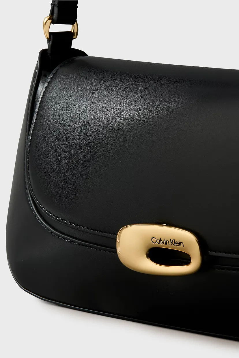 Сумка HARDWARE FLAP SHOULDER BAG 5