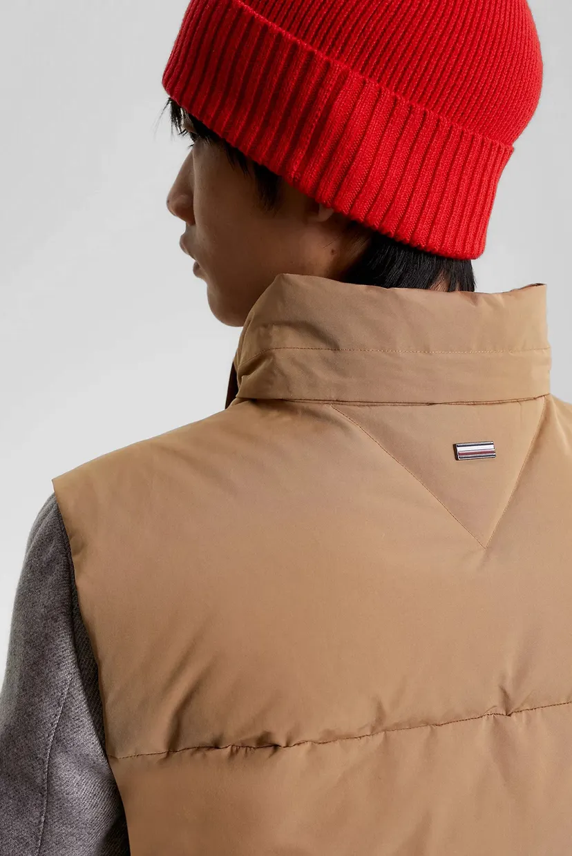 Жилет DC DOWN HOODED VEST 5