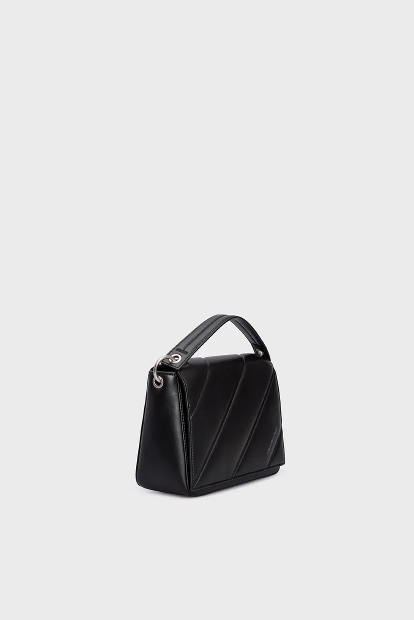 Женская черная сумка QUILTED BOXY FLAP CROSSBODY24 7