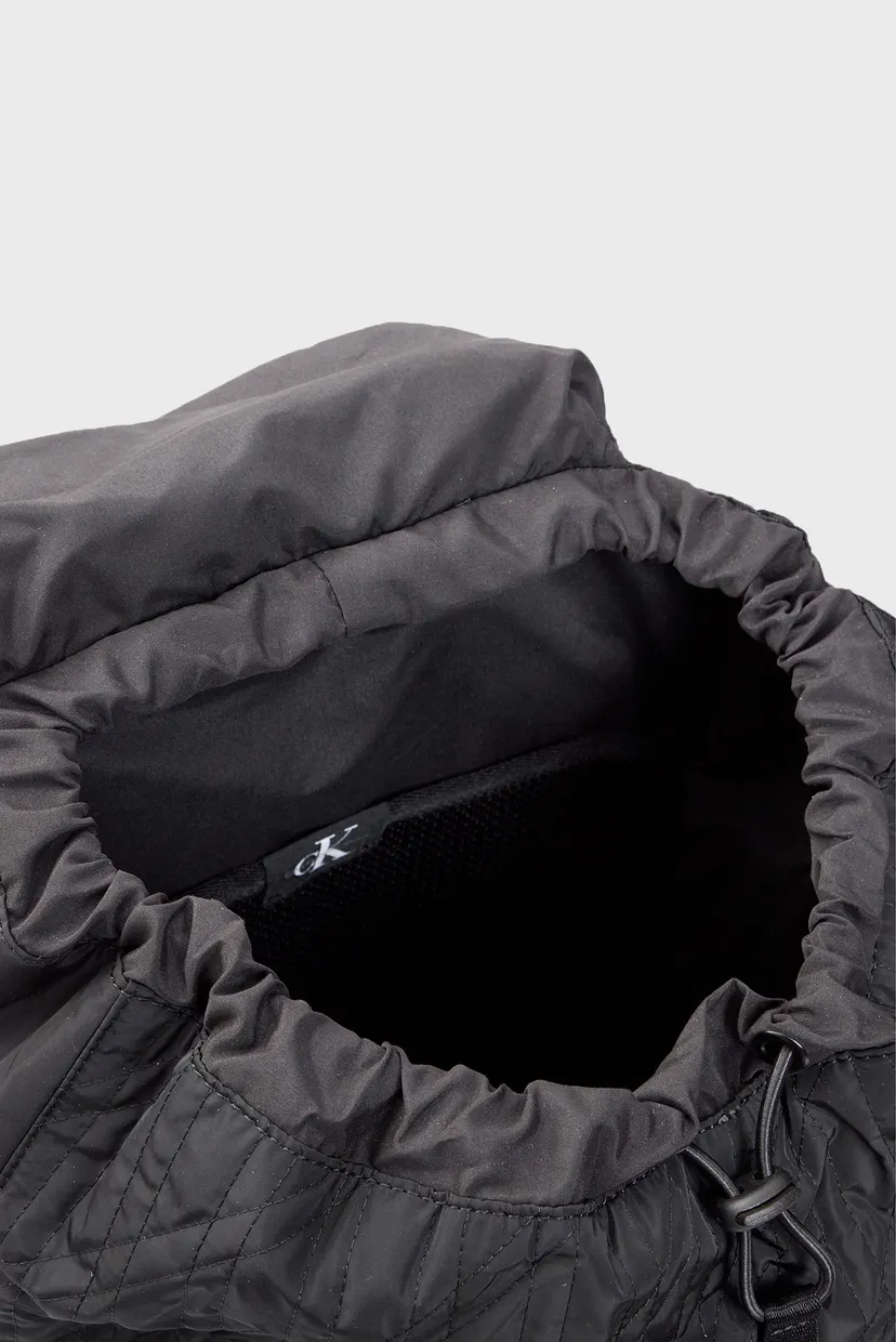 Мужской черный рюкзак QUILTED FLAP 5