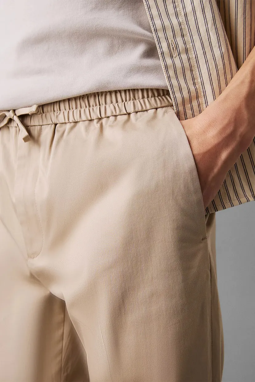 Брюки STRETCH SATEEN JOGGER 4