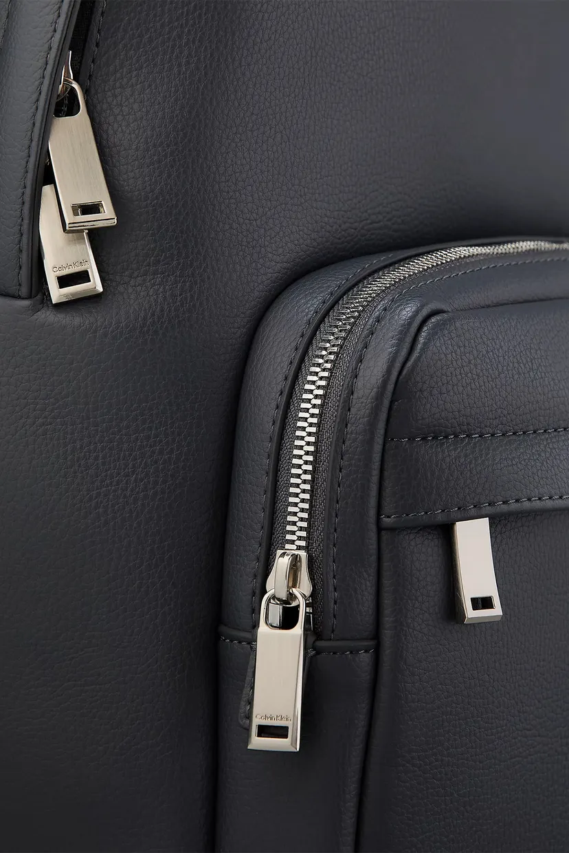 Рюкзак RAISED ROUND BACKPACK 4