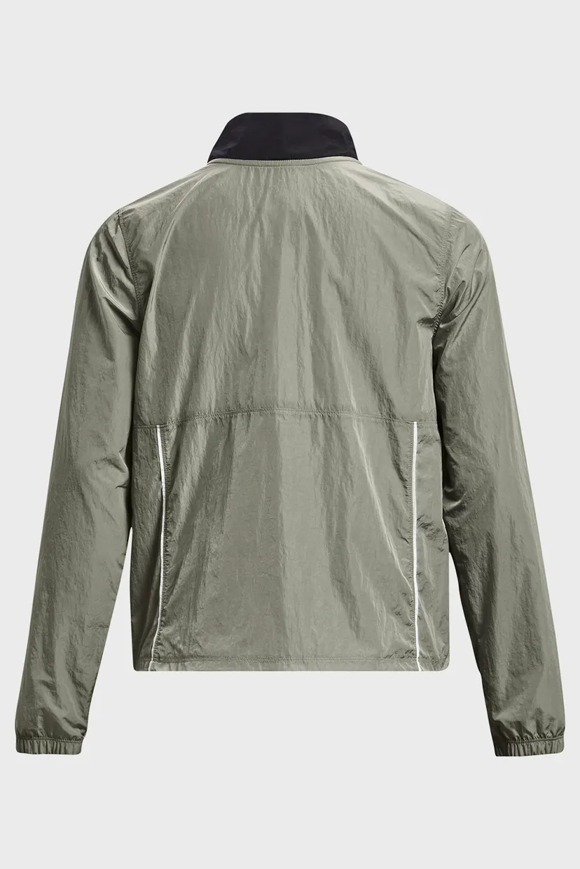 Женский оливковый анорак UA Run Everywhere Layer 7