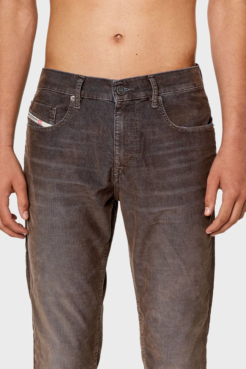 Джинсы 2019 D-STRUKT L.32 TROUSERS 4