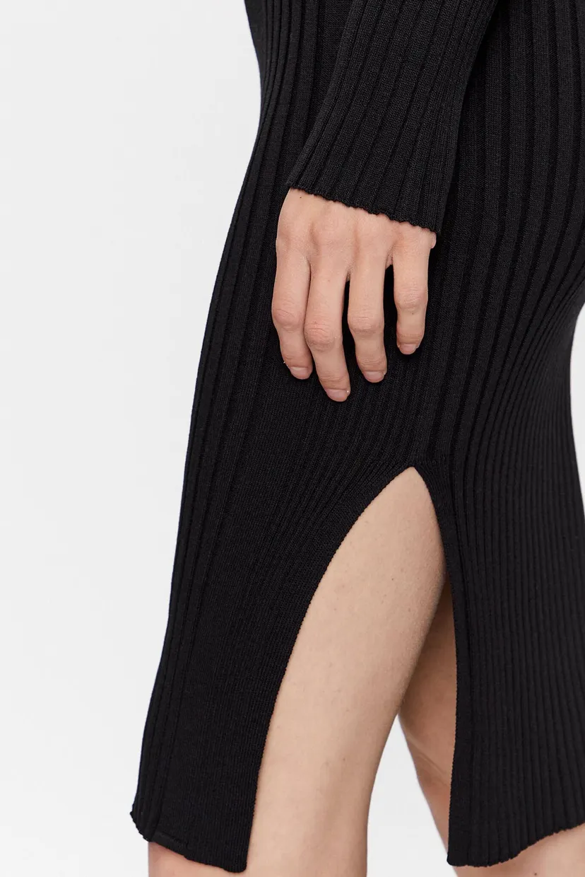 Женское черное платье ICONIC RIB OPEN BACK 4