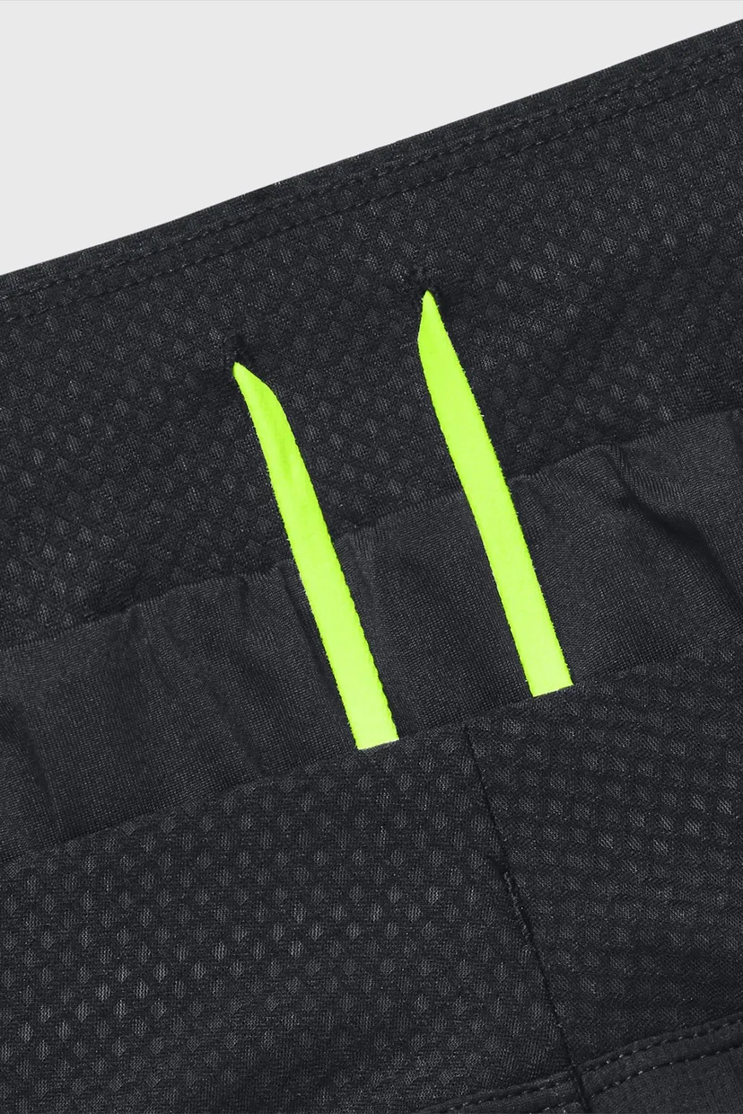 Ерлерге арналған  қара қысқа шалбар UA LIGHTER THAN AIR SHORT 5