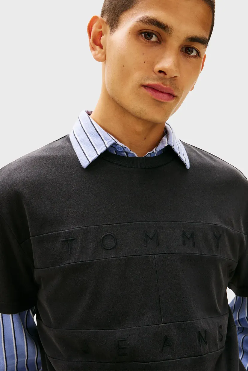 Футболка TJM REG TONAL FLAG SS TEE 4
