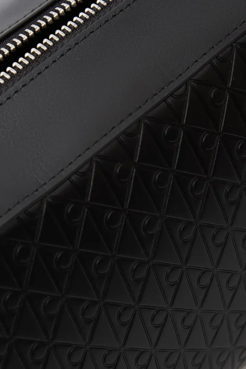 Косметичка/EMBOSSED EMBLEM WASHBAG 5