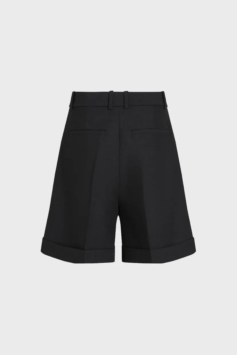 Женские черные шорты PLEATED 7