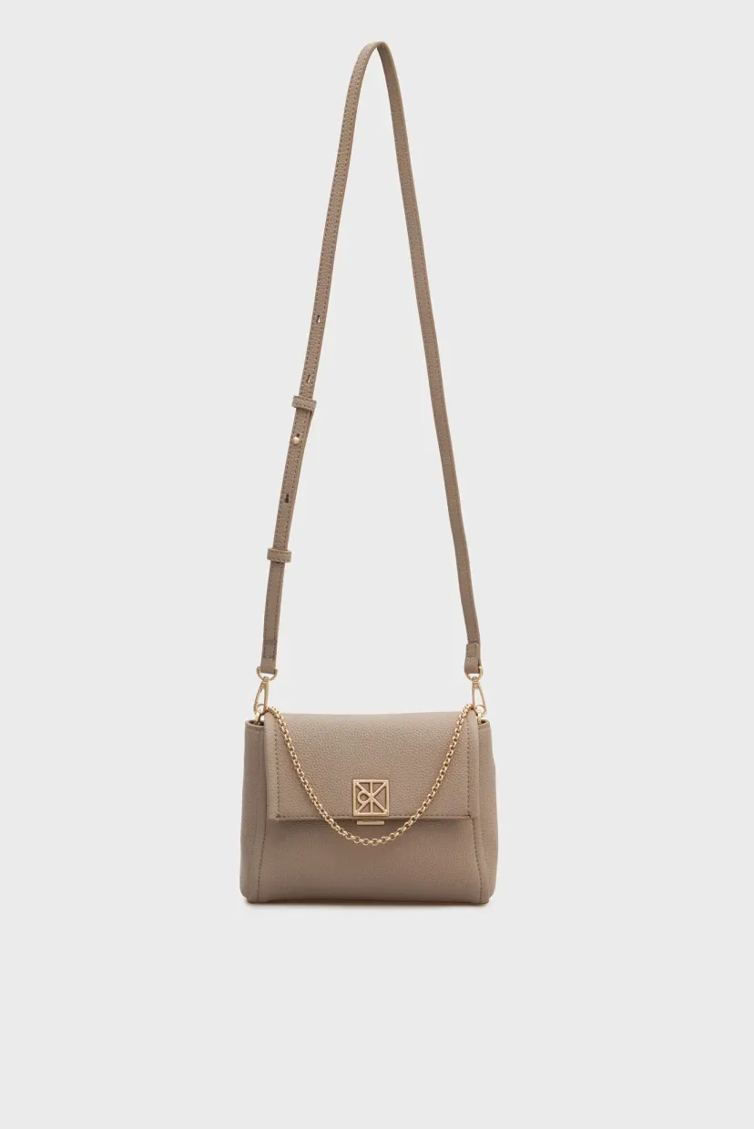 Сумка EMBLEM HW PEBBLE CROSSBODY 20 6