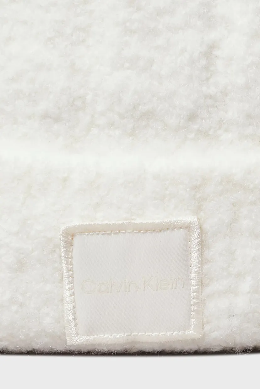 Шапка MODERN PATCH CHUNKY BEANIE 4