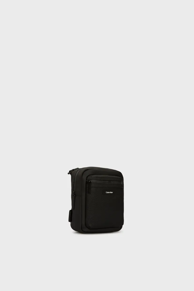 Ерлерге арналған  қара сөмке CK ESSENTIAL CONV REPORTER S RUB 3