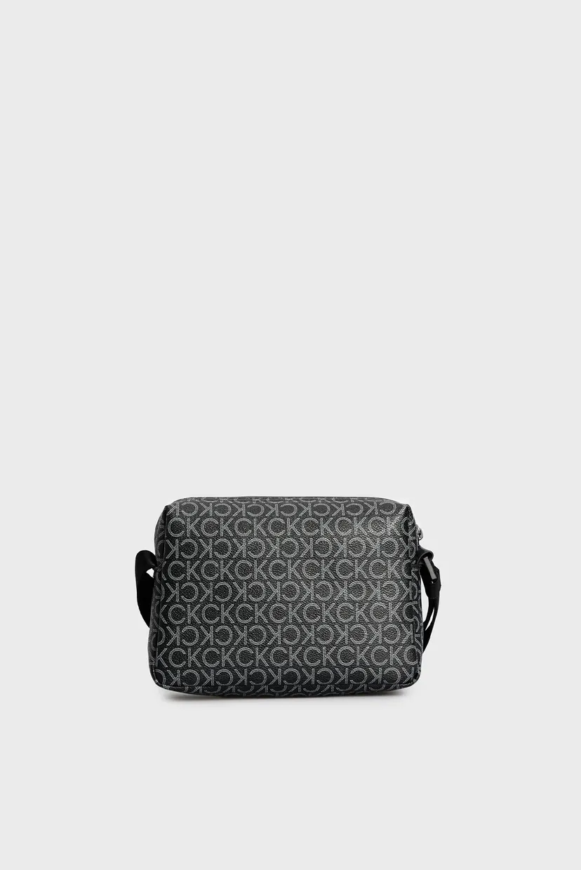Сумка CK MUST CAMERA BAG CLASSIC MONO 9