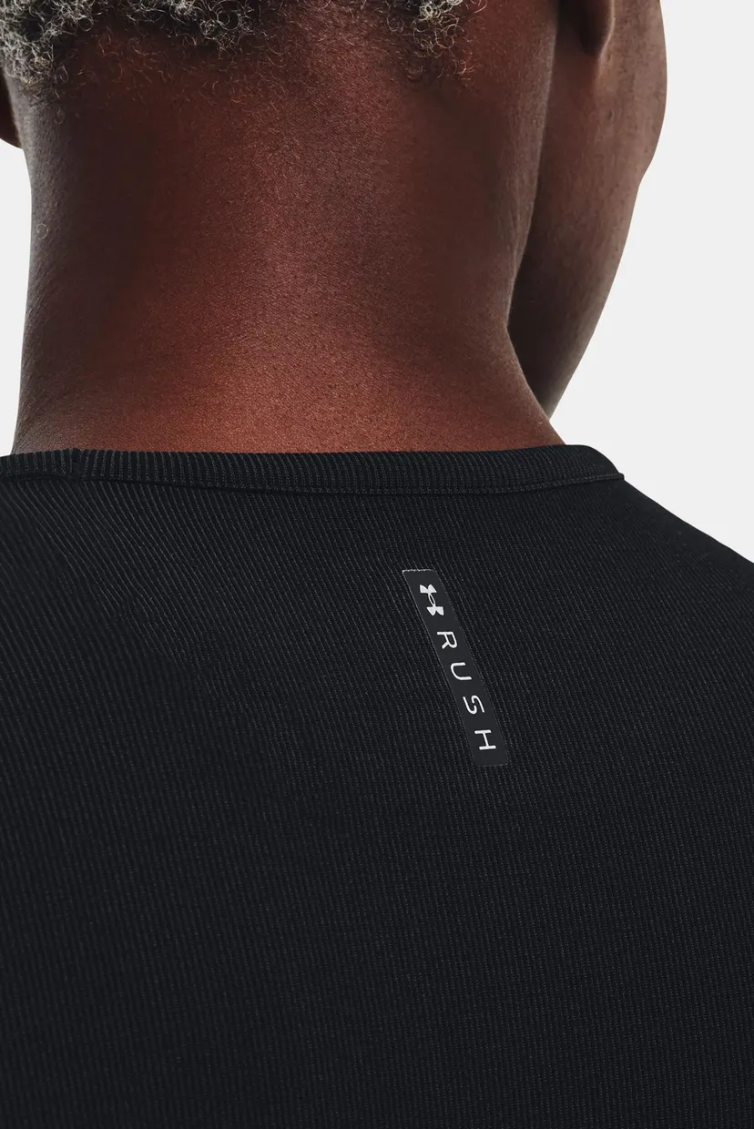 Женская черная футболка UA Rush Seamless SS 4