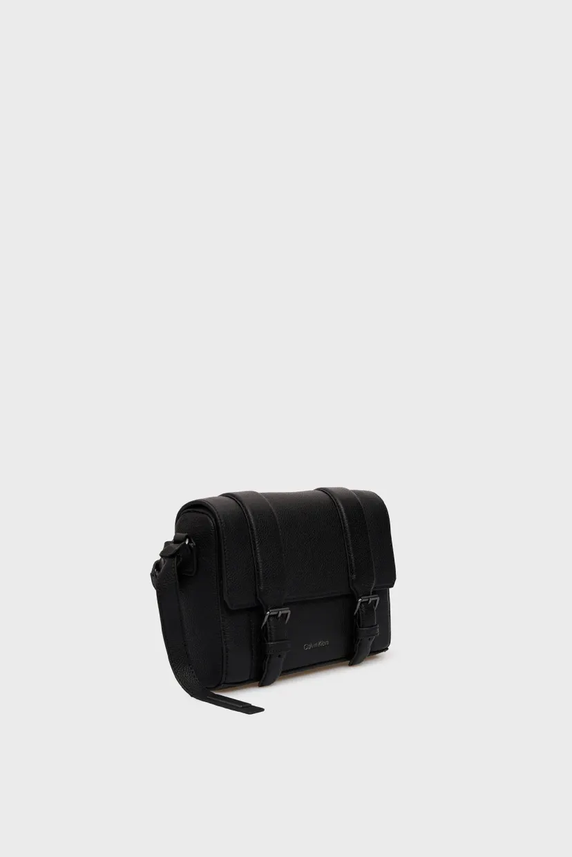 Сумка LEATHER SMALL FLAP MESSENGER 3