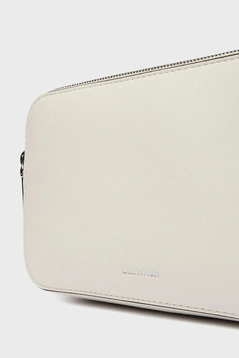 Сумка FOIL LOGO ELONGATED CAMERA BAG 5