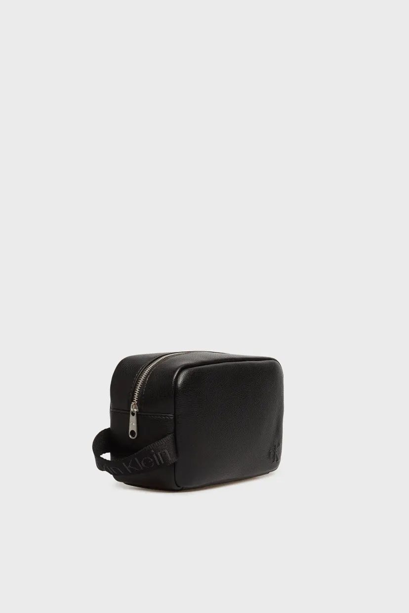 Косметичка WEBBING STRAP DOPP KIT 3