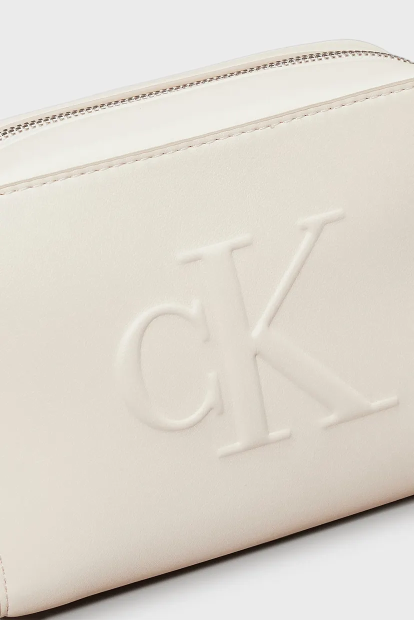 Сумка SCULPTED CAMERA BAG DEBOSS 3