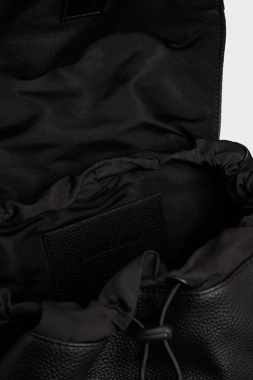 Мужской черный рюкзак ULTRALIGHT FLAP BACKPACK 7