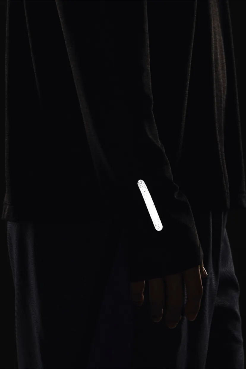 Лонгслив UA SEAMLESS STRIDE LS 4