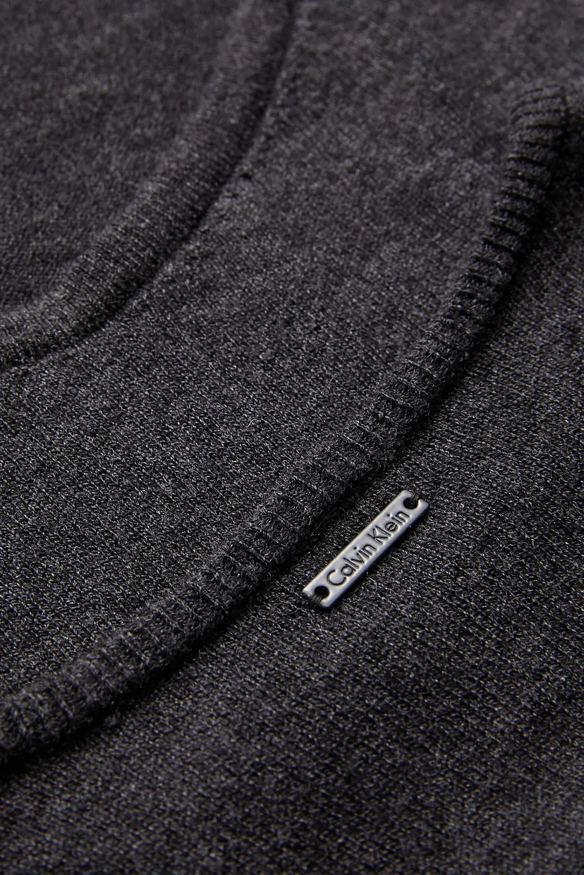 Футболка L S CREW NECK 11