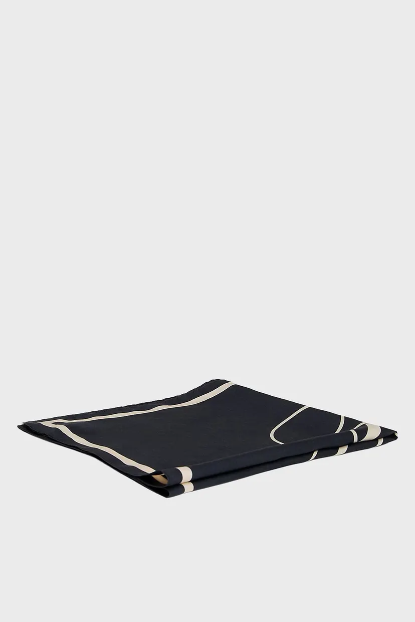 Шарф TOMMY SCRIPT SILK SCARF 3