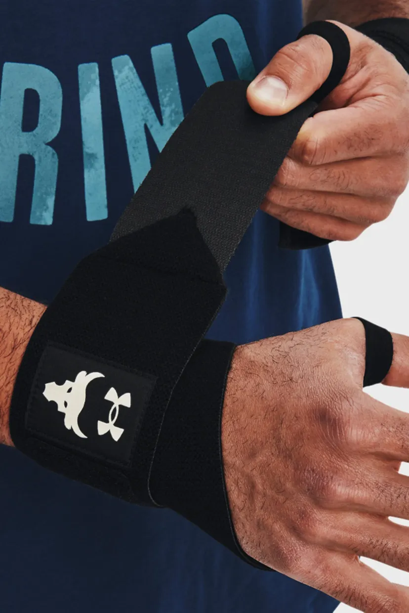 Черные перчатки UA Project Rock Wrist Wraps 3